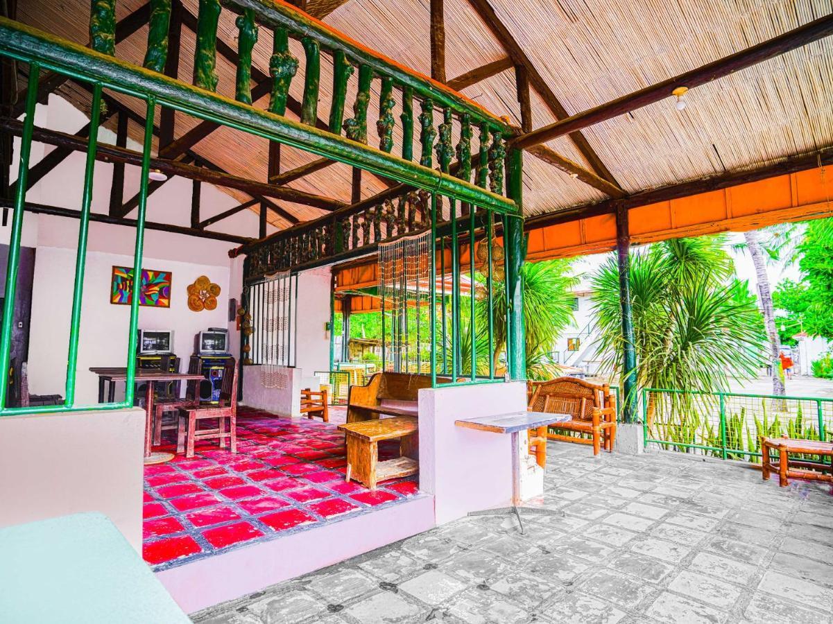 Oyo 875 Madhavi Beach Resort Balibago Exteriör bild